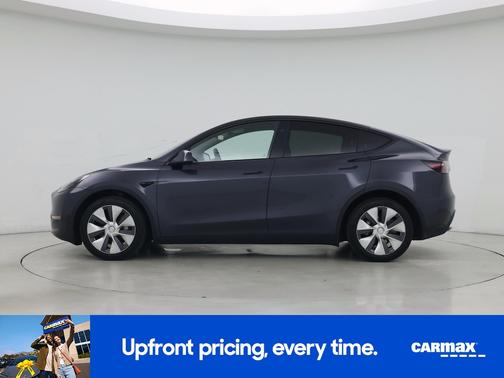 Gray 2024 Tesla Model Y Long Range