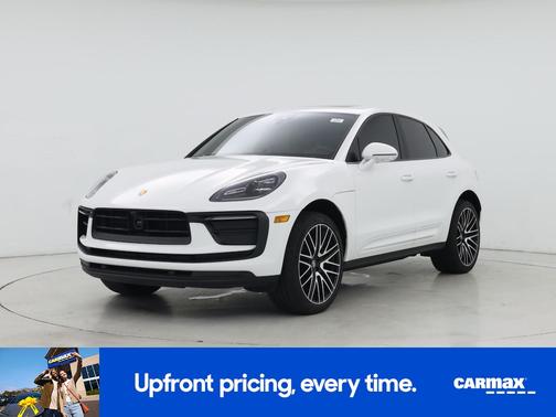 2023 Porsche Macan T
