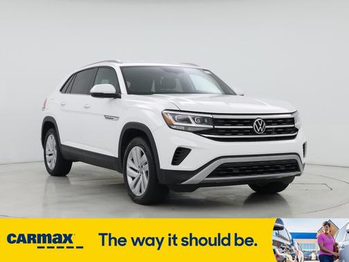 2022 Volkswagen Atlas Cross Sport SE w/Tech