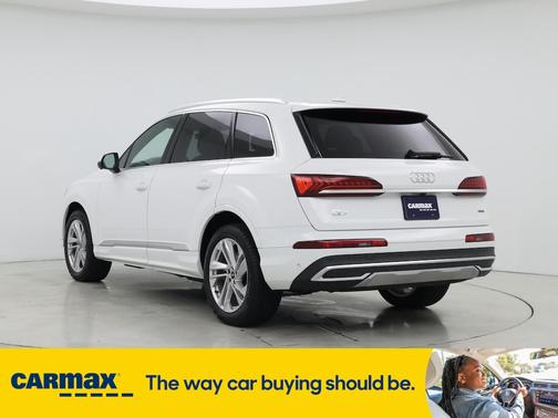 2021 Audi Q7 Premium Plus