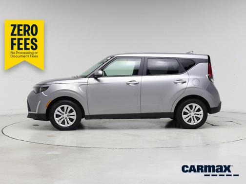 Gray 2025 Kia Soul LX