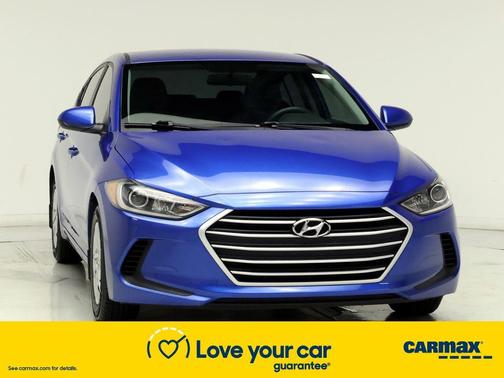 Photo 5 of 24 of 2018 Hyundai Elantra SE