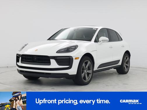 2022 Porsche Macan 