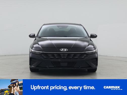 Black 2024 Hyundai ELANTRA SEL
