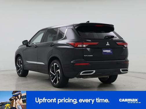 2022 Mitsubishi Outlander ES