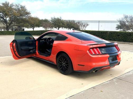2015 Ford Mustang GT Premium