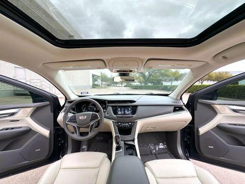 2018 Cadillac XT5 Premium Luxury