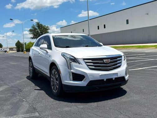 2017 Cadillac XT5 Premium Luxury