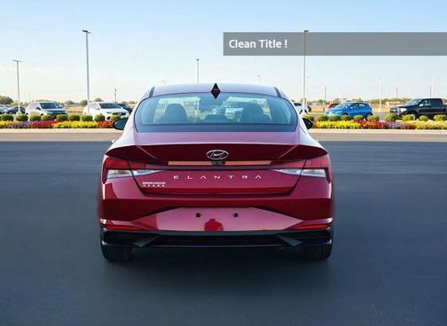 2023 Hyundai ELANTRA SE