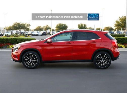 2017 Mercedes-Benz GLA 250 Base