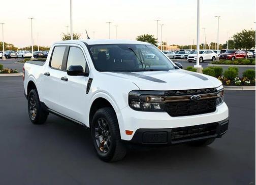 2023 Ford Maverick XLT