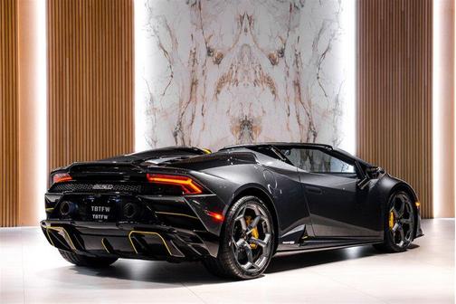 2023 Lamborghini Huracan EVO Spyder RWD
