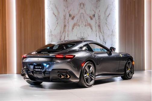 2021 Ferrari Roma Base