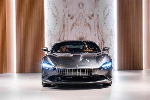2021 Ferrari Roma Base