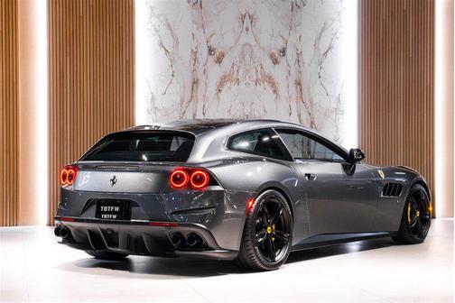 2018 Ferrari GTC4Lusso T