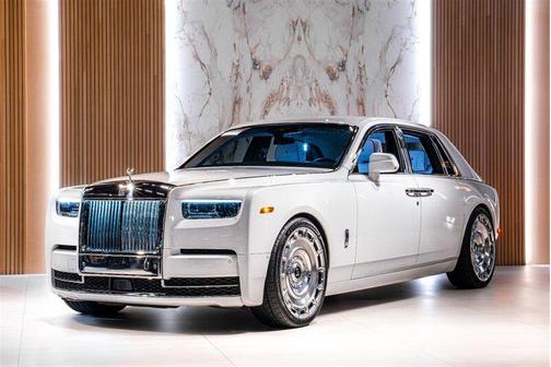 2025 Rolls-Royce Phantom