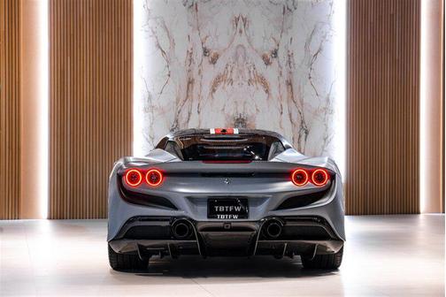 2021 Ferrari F8 Tributo Base