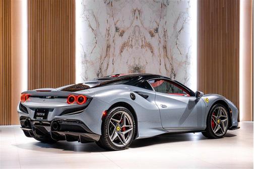 2021 Ferrari F8 Tributo Base