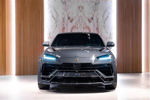 2023 Lamborghini Urus S