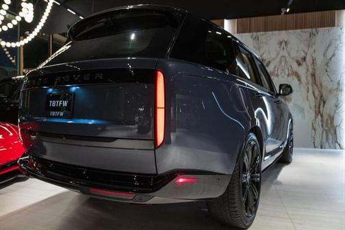 2024 Land Rover Range Rover P530 SE