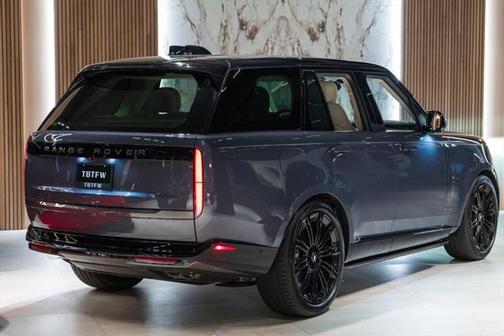 2024 Land Rover Range Rover P530 SE