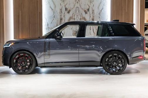 2024 Land Rover Range Rover P530 SE