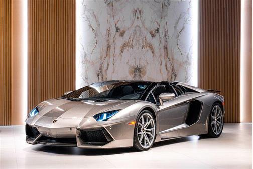 2014 Lamborghini Aventador LP700-4