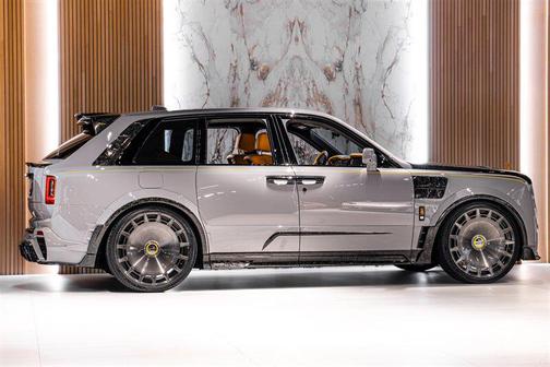 2026 Rolls-Royce Cullinan Mansory
