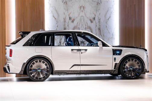 2026 Rolls-Royce Cullinan Mansory