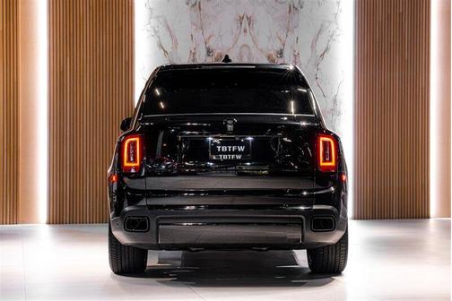 2023 Rolls-Royce Cullinan 