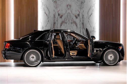 2013 Rolls-Royce Ghost Base