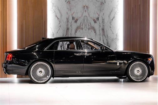 2013 Rolls-Royce Ghost Base