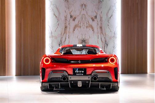 2020 Ferrari 488 Pista Base