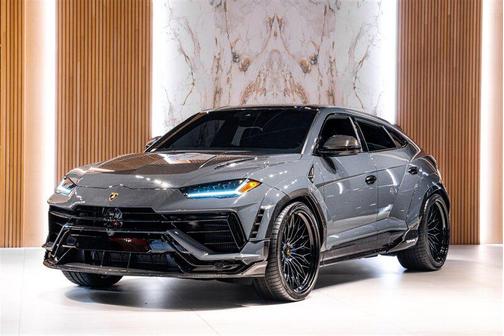 2024 Lamborghini Urus Performante