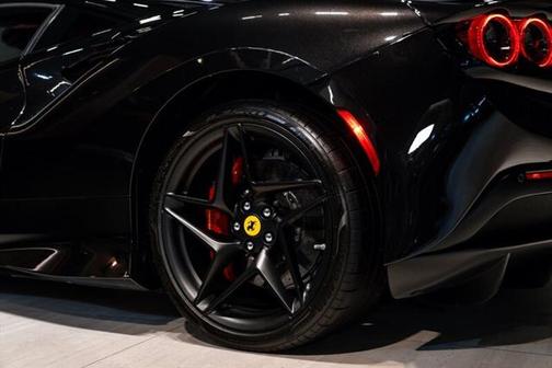 2022 Ferrari F8 Tributo Base