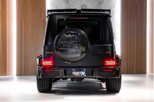 2025 Mercedes-Benz AMG G 63 AMG G 800 Brabus