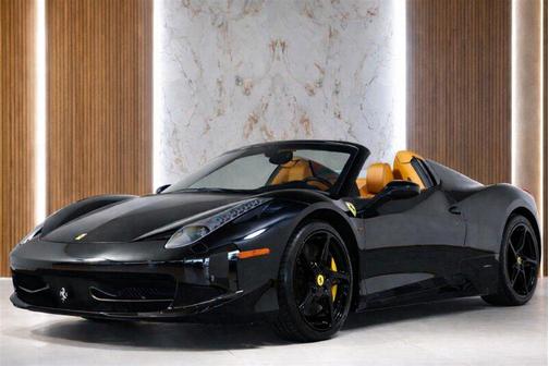 2015 Ferrari 458 Spider Base