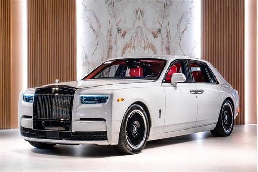 2024 Rolls-Royce Phantom 