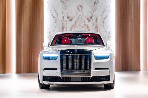 2024 Rolls-Royce Phantom 