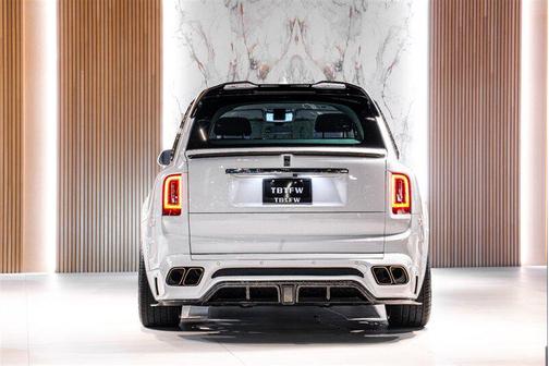 2023 Rolls-Royce Cullinan Mansory
