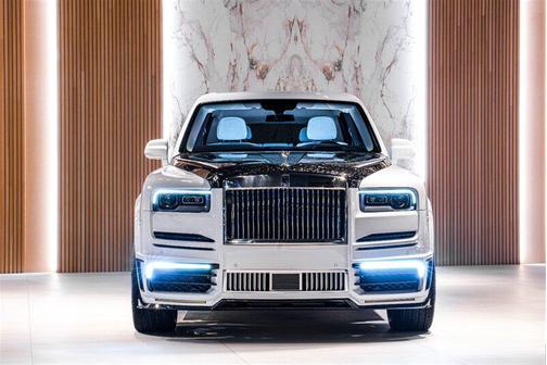 2023 Rolls-Royce Cullinan Mansory