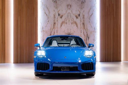 Lugano Blue 2026 Porsche 911 Turbo S