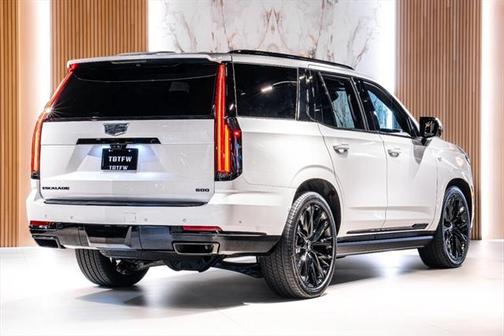 2025 Cadillac Escalade Sport Platinum