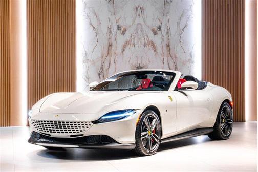 2025 Ferrari Roma Spider Base