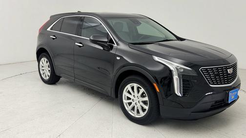 Stellar Black Metallic 2023 Cadillac XT4 Luxury