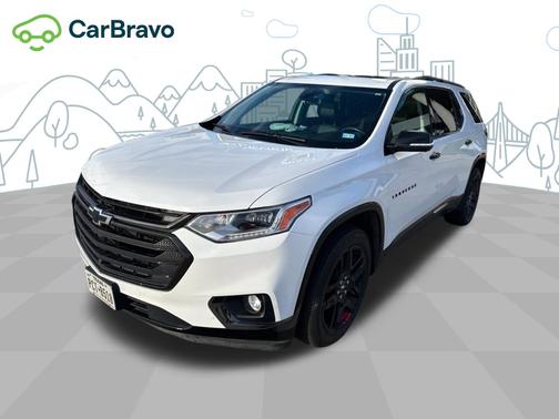 Summit White 2021 Chevrolet Traverse Premier