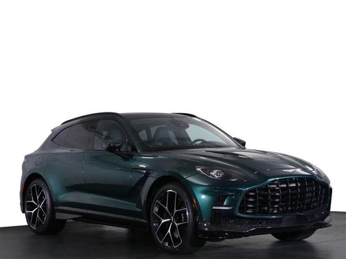 2025 Aston Martin DBX 707