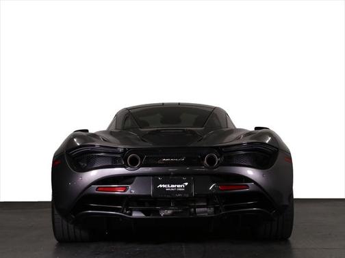 2020 McLaren 720S Base