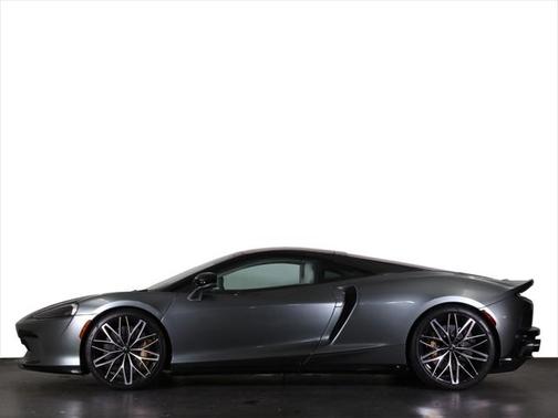 2023 McLaren GT Base