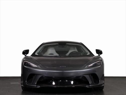 2023 McLaren GT